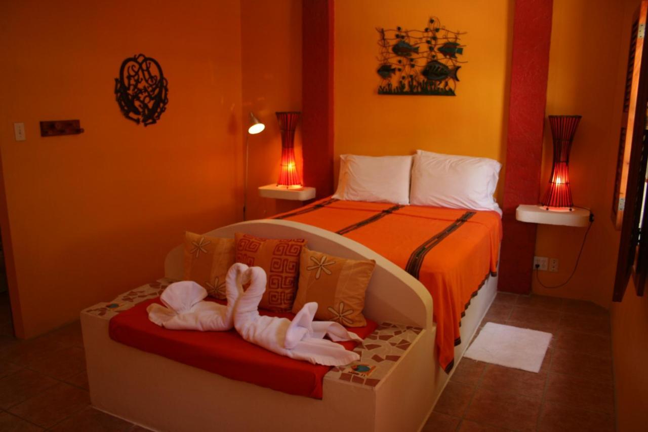 Seaside Cabanas Hotel Caye Corker 외부 사진